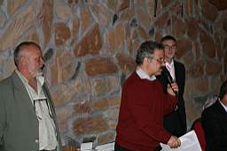 Festivitate de premiere 077.jpg